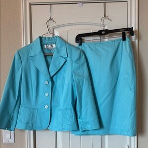 Tahari Arthur S. Levine Suit